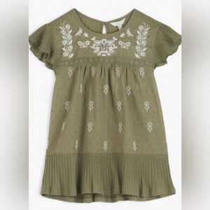 Lucky Brand Sz Large Top Olive Green w/ white embroidery  EUC